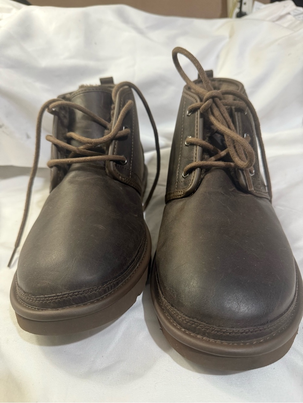 UGG Men's Neumel Distressed Burnt Cedar Brown Boots M/Size 11